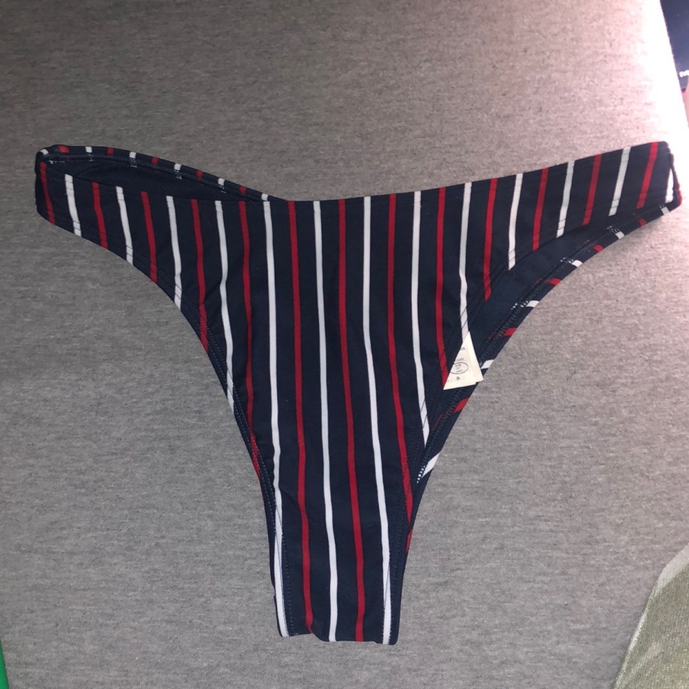 hollister swim bottoms